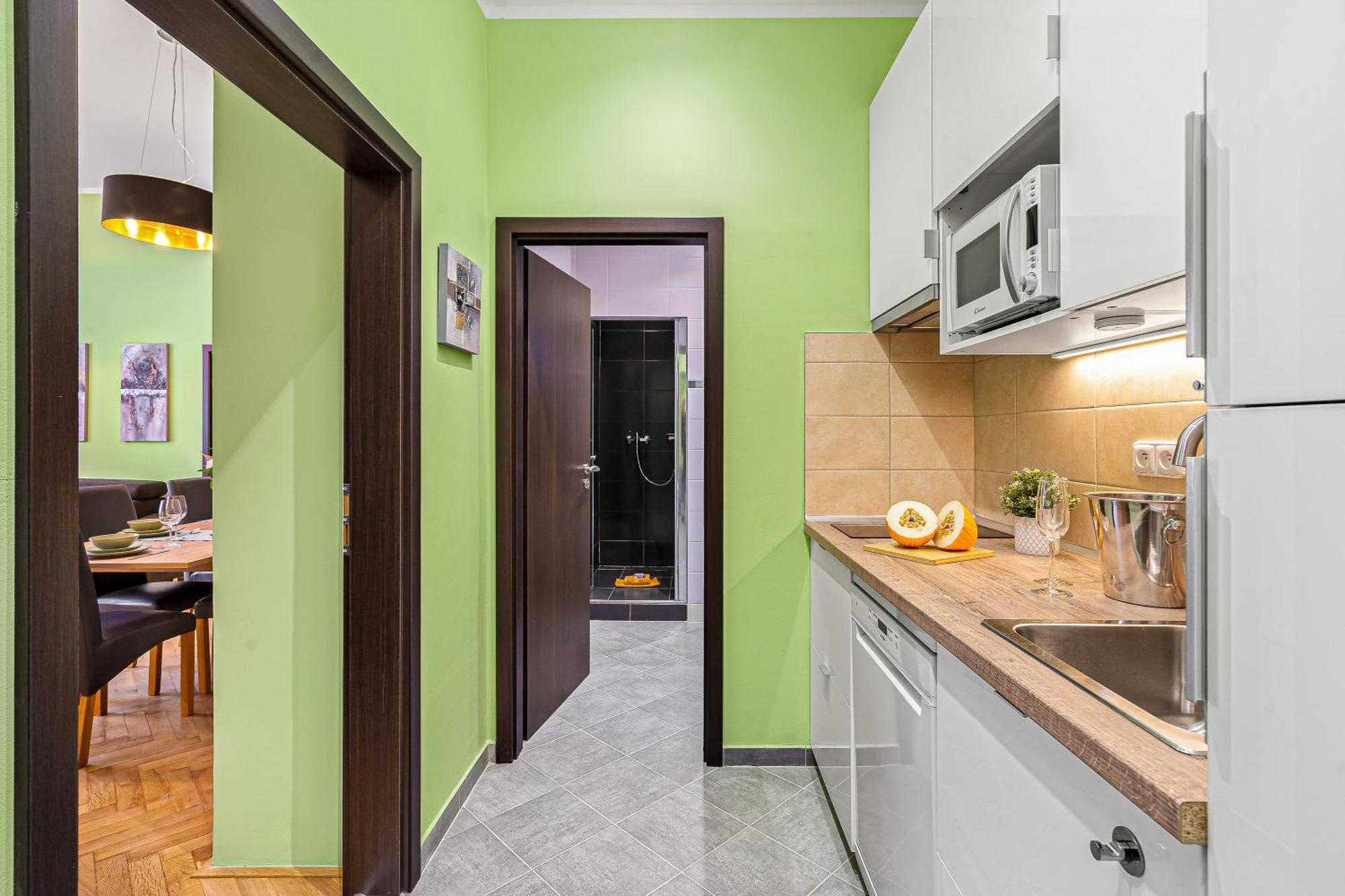 Oasis Apartments At Charles Square Prag Exterior foto