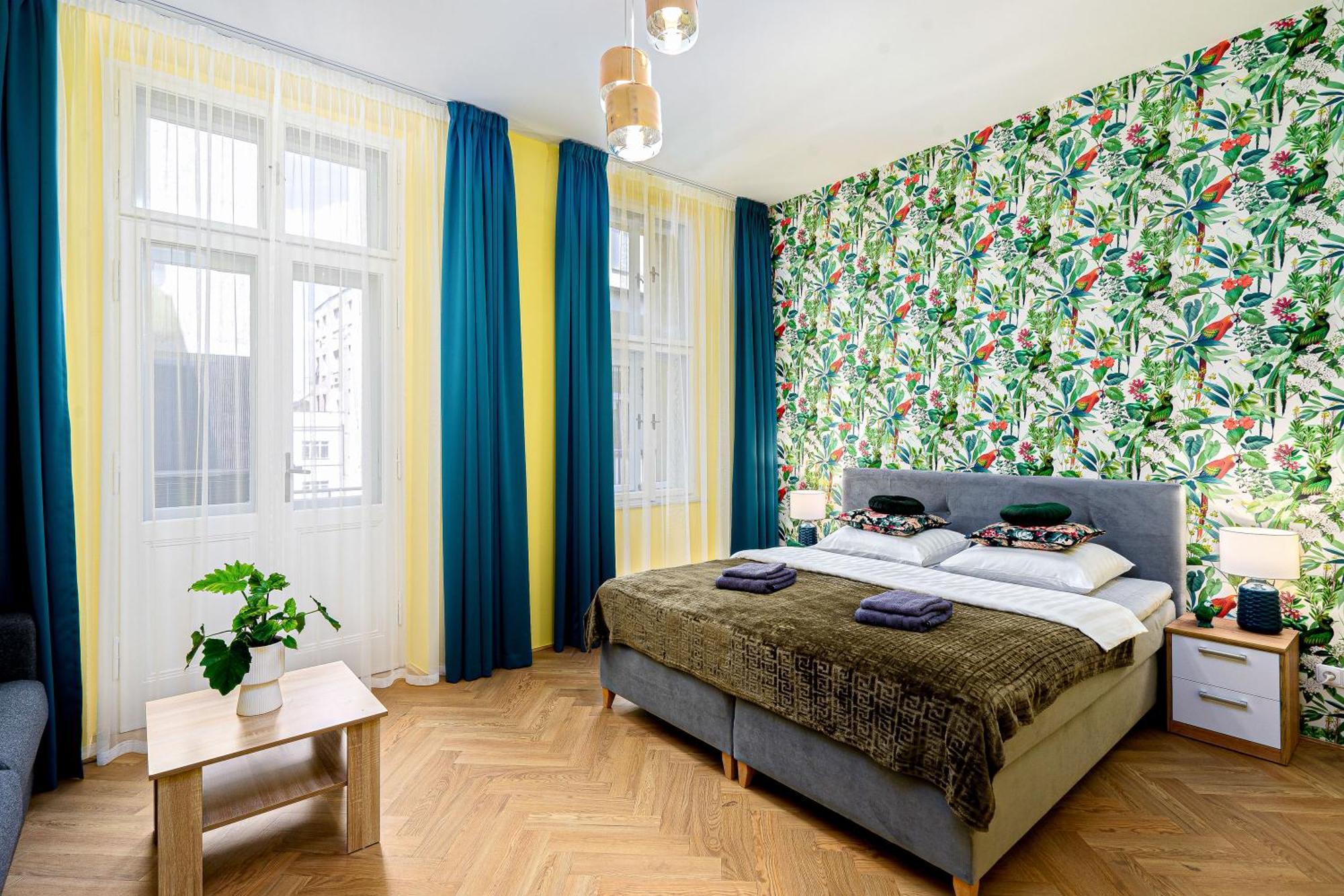 Oasis Apartments At Charles Square Prag Exterior foto